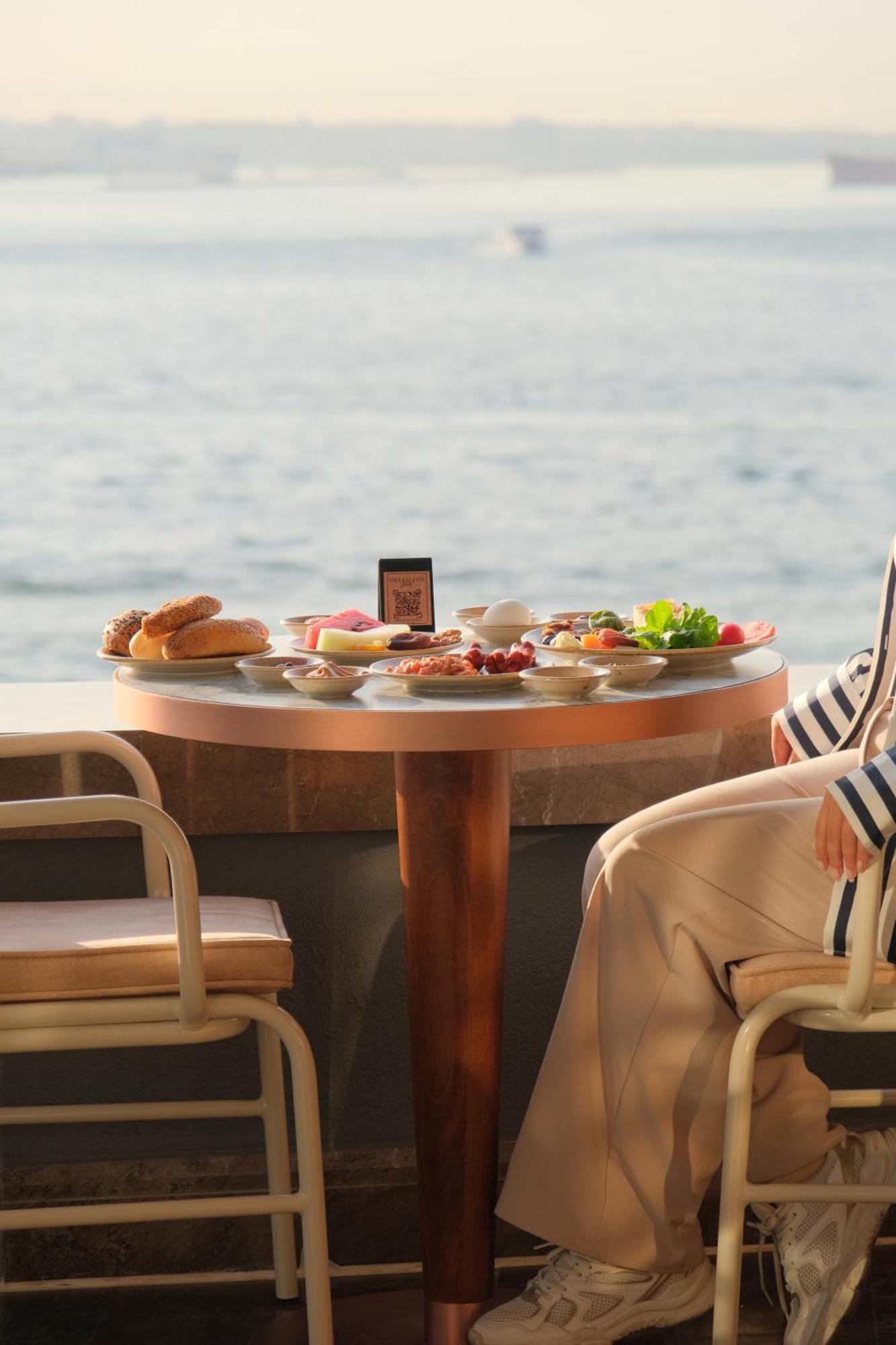 Dream Inn Karakoey Bosphorus Istanbul Ngoại thất bức ảnh